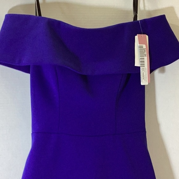 AQUA Off-the-Shoulder Scuba Crepe Gown Marine Blue.                  A - Picture 6 of 10